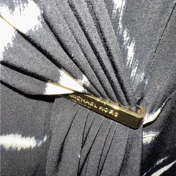 SOLD - Picture 3 of 9